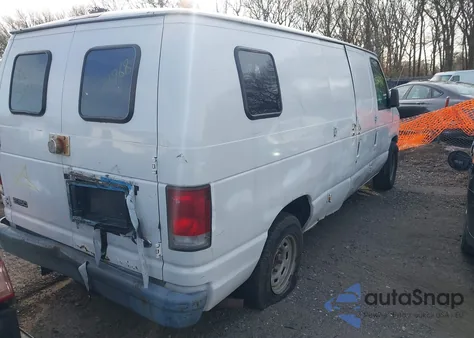 2005 Ford E-150 Commercial/Recreational z USA, uszkodzony, nr VIN 1FTRE14W25HA41834